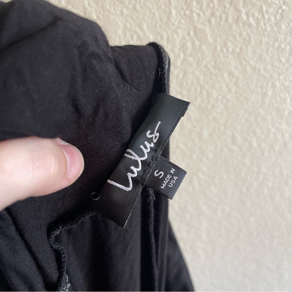 Lulu's Just Breathe Black Sleeveless Slit Leg Jumpsuit V Neck Women's Size Small - Picture 7 of 9